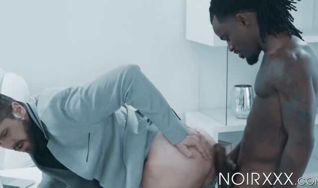 Lustful Fame and Wesley Woods spend time in hardcore fuck sesh
