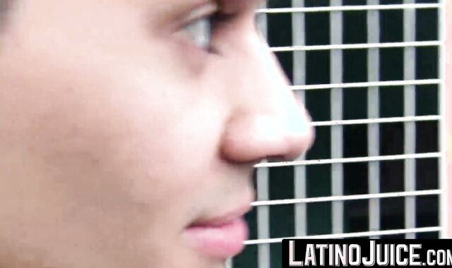LatinoJuice.com - Nicolas & Jonny - I could not help but scream hard from Nicolas ext