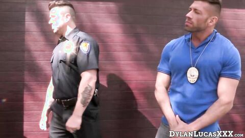 Hunky officer Bruce Beckham rimmed and hard fucked the wet butthole of Kyle Kash