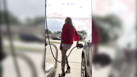 Crossdresser Fun at the Gas Station