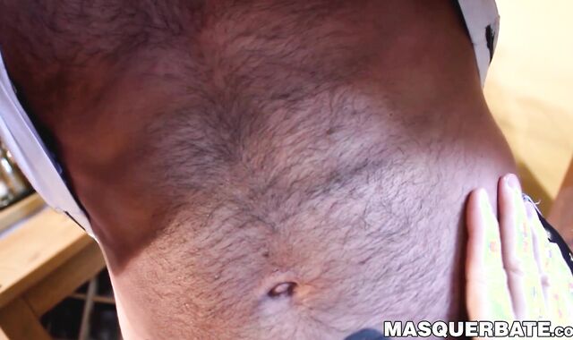Inked hunk with nipple piercings jizzes after dicksucking