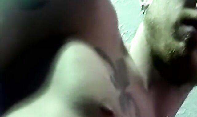 Tattooed amateur stuffs his cock inside his gay lover