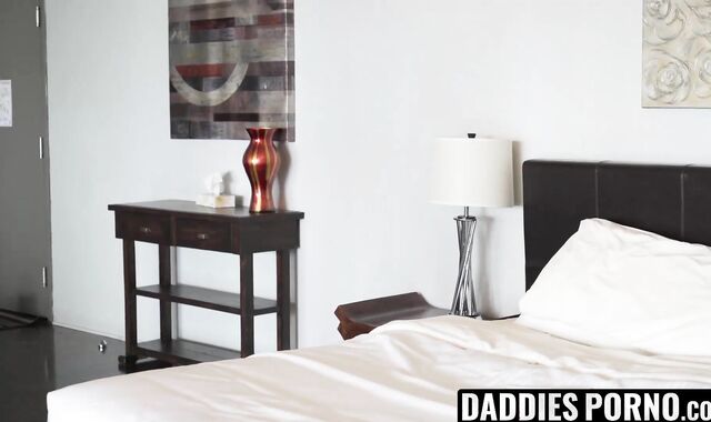 DaddiesPorno.com - Tanner Thickke & Teddy Torres - His weird obsession with underwear