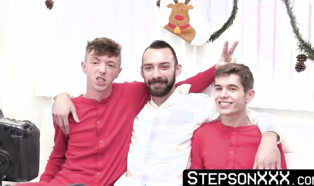 StepsonXXX.com - Andrew Powers & Johnny B & Levi Rhodes - Tempting twink Levi Rhodes