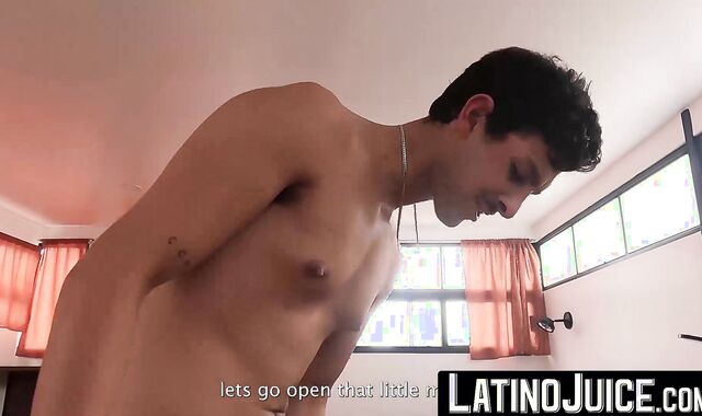LatinoJuice.com - Alfonso Osnaya & Enrique Mudu - Enrique Mudu shoots his gooey cum a