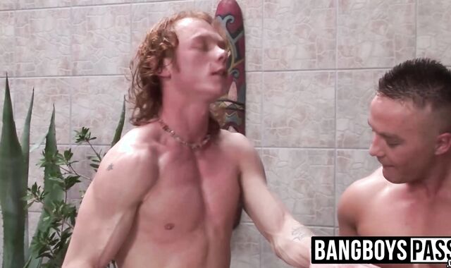 Big cock twinks have hardcore 3way by the pool with cumshot