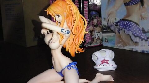 Nami Figure Bukkake on the Beach