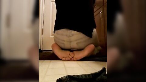 Sissy Ass Shaking Twink