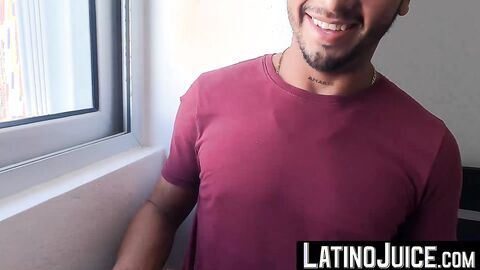 LatinoJuice.com - Im impressed with Antuan Rumas god like body so I ardently bareback