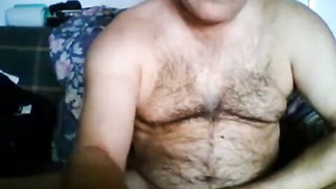 Amateur Hot Hairy Daddy