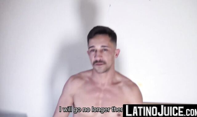 LatinoJuice.com - Bearded gay Milo fucks El Kevshos bouncy ass for some extra cash