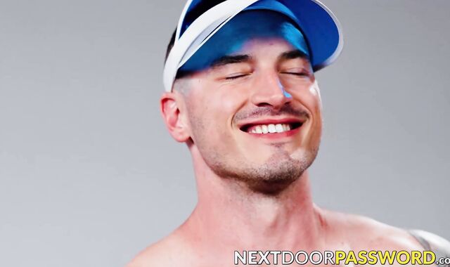 Muscular Hunks Derek Kage and Devin Franco displayed their mouthwatering abs in a pho