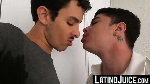 LatinoJuice.com - Inked hottie Cain Gomez endures Enriques deep thrusting in his ass