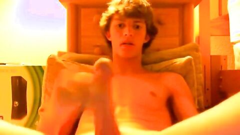 Hot Twink in Sexy Undies Strokes it on Webcam!