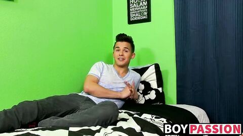 Andy Taylor jerks off and slides dildo in ass until jizzing