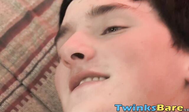 Bubble butt twink moans passionately while drilled bareback