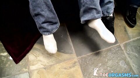 Gay perverts Bryce Corbin and Shane Allen suck each others toes and wanks off togethe