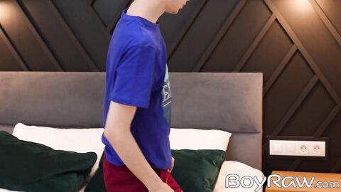 Attractive twink Al Keit shoves his huge dildo up his ass