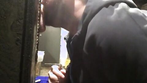 Amateur Gloryhole in My Private Garage