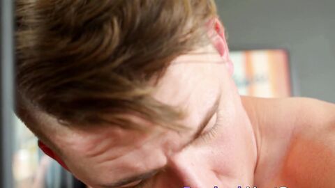 Best buds started kissing and barebacking after studying