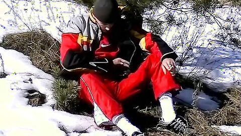 Uncut cock stroking and chainsmokin in the snow by lustful Roma