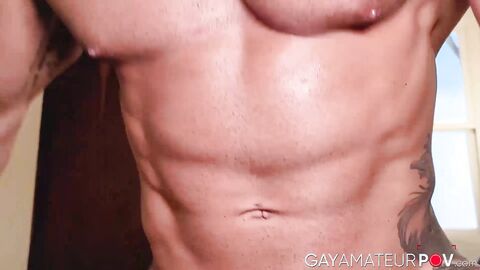Muscular Yuri Santana flexed his muscles while jerking his big dick