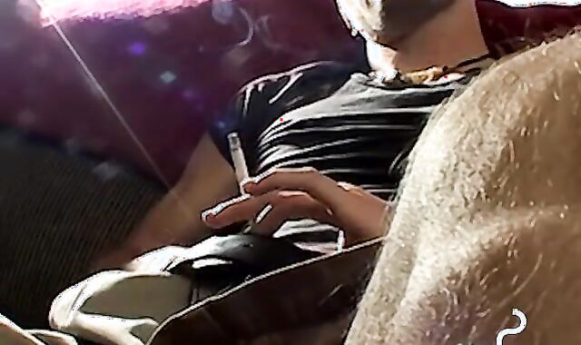 Horny twink smoke addict loves a threesome fucking