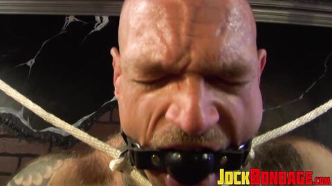 Sadistic dom Tober Brandt teaches his captives how to be twisted like him
