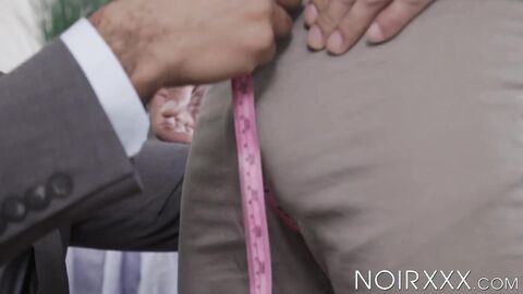 Bearded jock Draven Navarro penetrates the deepest parts of my ass