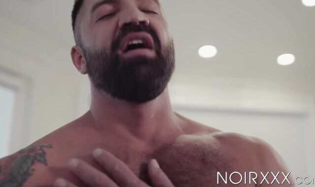 Beefy Dominic Pacifico used all his strength to overcome Lawrences swift thrusting