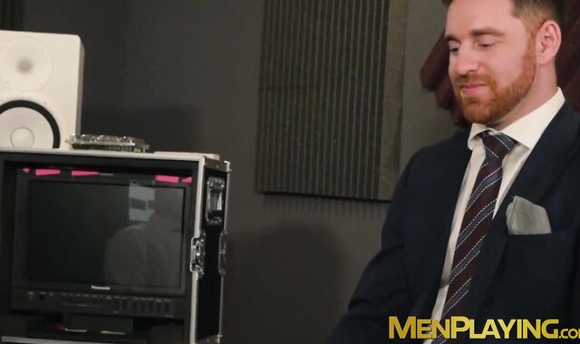 Businessman receives a wet blowjob before fucking his man