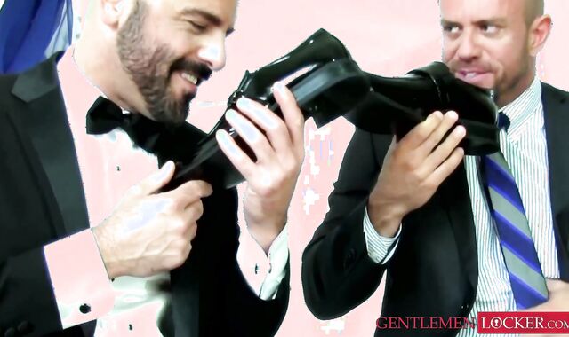 Foot licking and worshipping compilation with hunky gay men