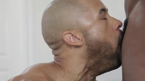 Bald Xavier Zane suffers ass pain to gain JJ Lakes creamy cum