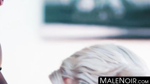 MaleNoir.com - DeAngelo Jackson's thick BBC ravages hungry power bottom