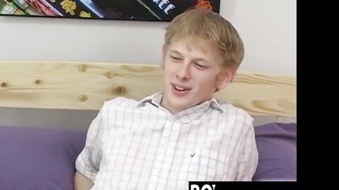 Sky Sylvanus a blonde twink plays his dick and jerks off solo