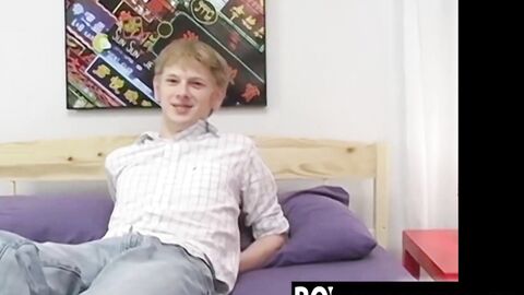 Sky Sylvanus a blonde twink plays his dick and jerks off solo