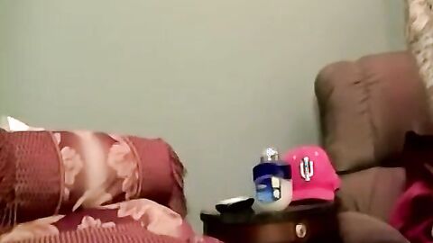 Hot amateur gets passionate cock sucking before hot facial