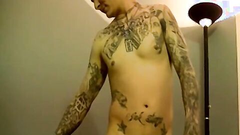 Hot amateur gets passionate cock sucking before hot facial