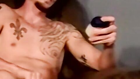 Mature man craves for young amateurs hot spunk while sucking
