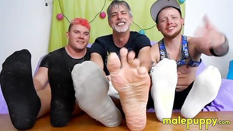 JC Dickerson and Leo Blue with Richard Lennox flexing their toes in a custom video