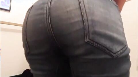 Locker-Room Surprise: That Ass!