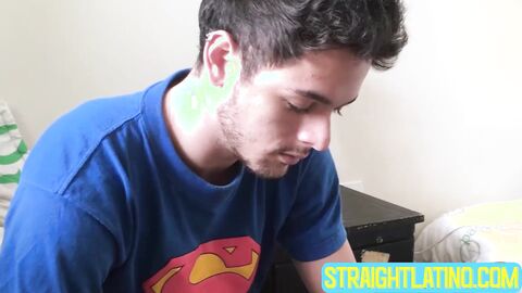 Attractive Maximiliano explodes gooey cum while getting rimmed