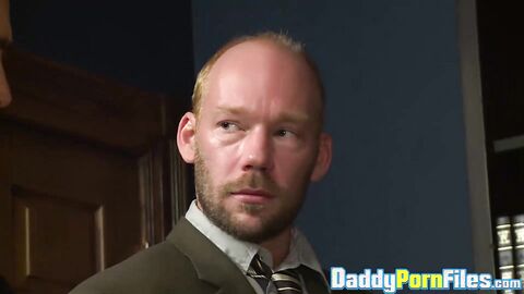 Hot Rich Kelly leads his colleagues in a hot jerking of session before anal fucked