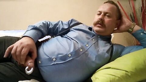 Fat Bear Daddy Amateur Handjob