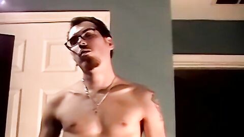 Throbbing cock amateur gets kinky and passionate blowjob
