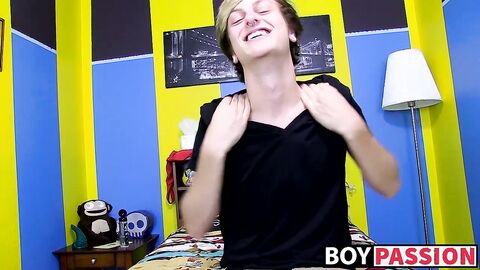 Twink Jason enjoying wanking his cock and playing with dildo