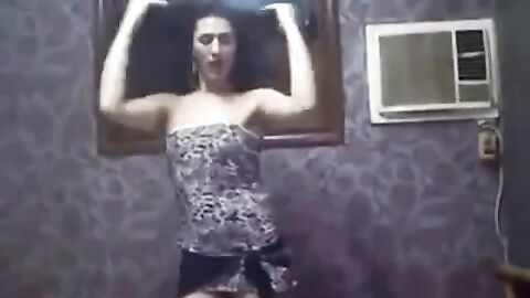 Egyptian Crossdresser Dances in Amateur Video