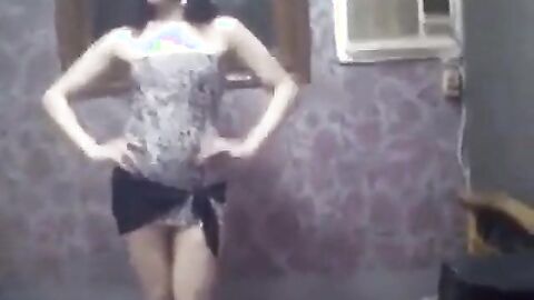 Egyptian Crossdresser Dances in Amateur Video