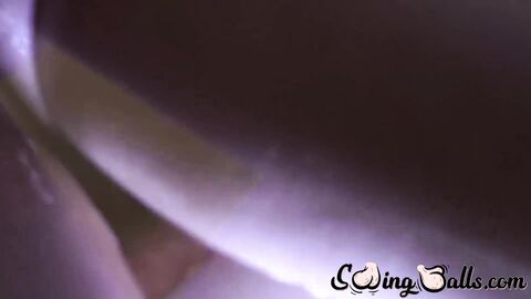 Straight dude Tony Thickdick shaves his cock and balls for us to witness