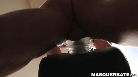 Fleshlight action with anonymous hunk who has huge muscles